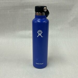 Hydro Flask brand metal water bottle blue color 24oz bottle